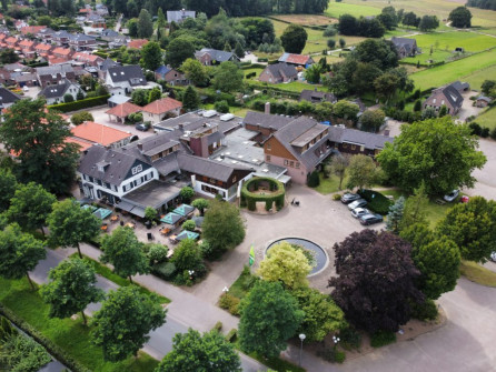 Hotel Ruimzicht vanuit de lucht